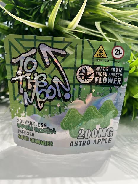 to-the-moon-astro-apple-gummies-200mg/